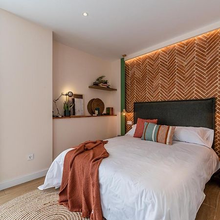 Vestal Suites Domo Cambrils Bagian luar foto