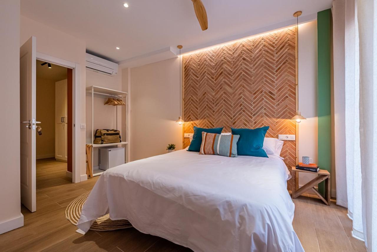 Vestal Suites Domo Cambrils Bagian luar foto