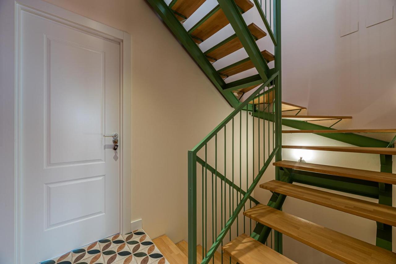 Vestal Suites Domo Cambrils Bagian luar foto