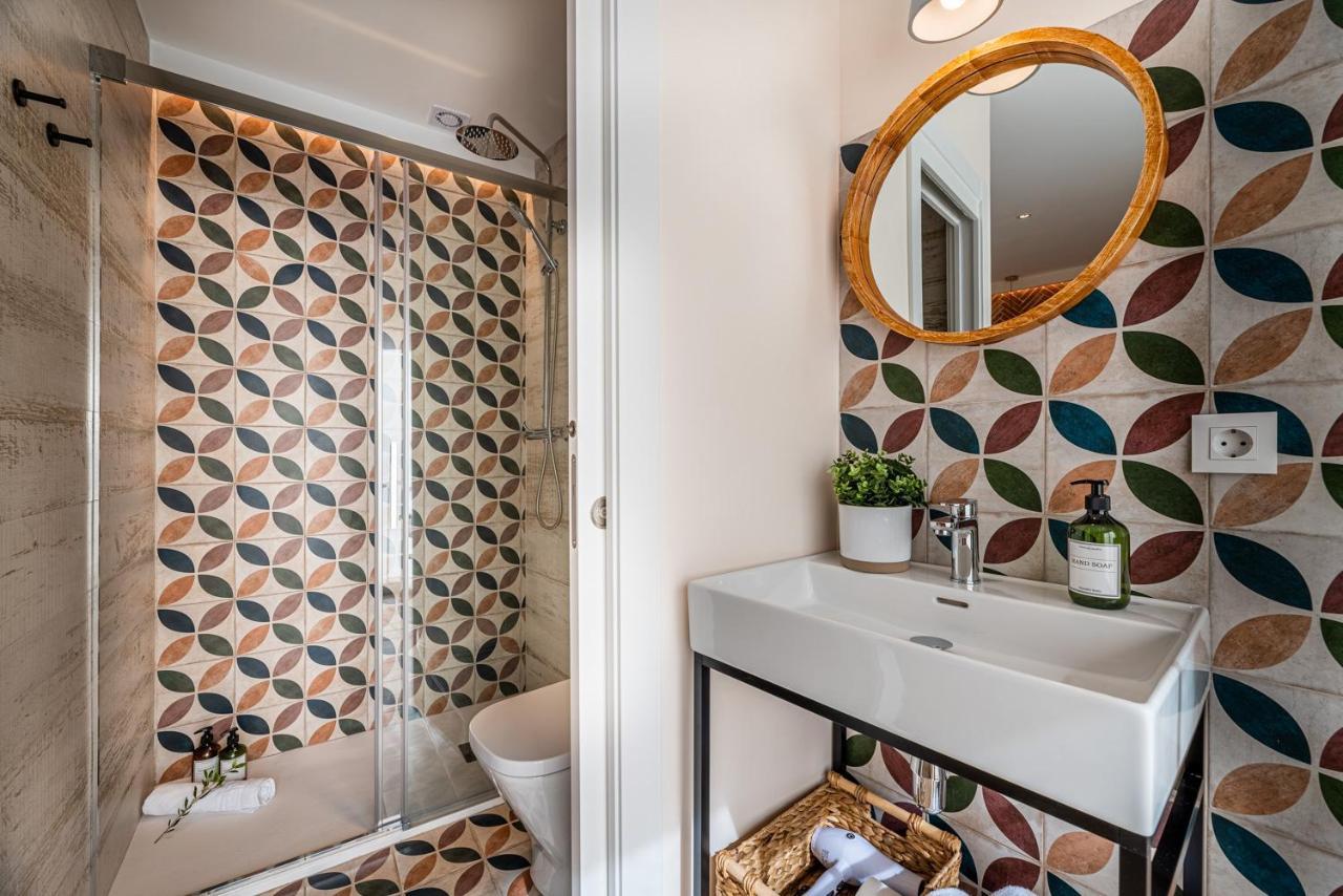 Vestal Suites Domo Cambrils Bagian luar foto