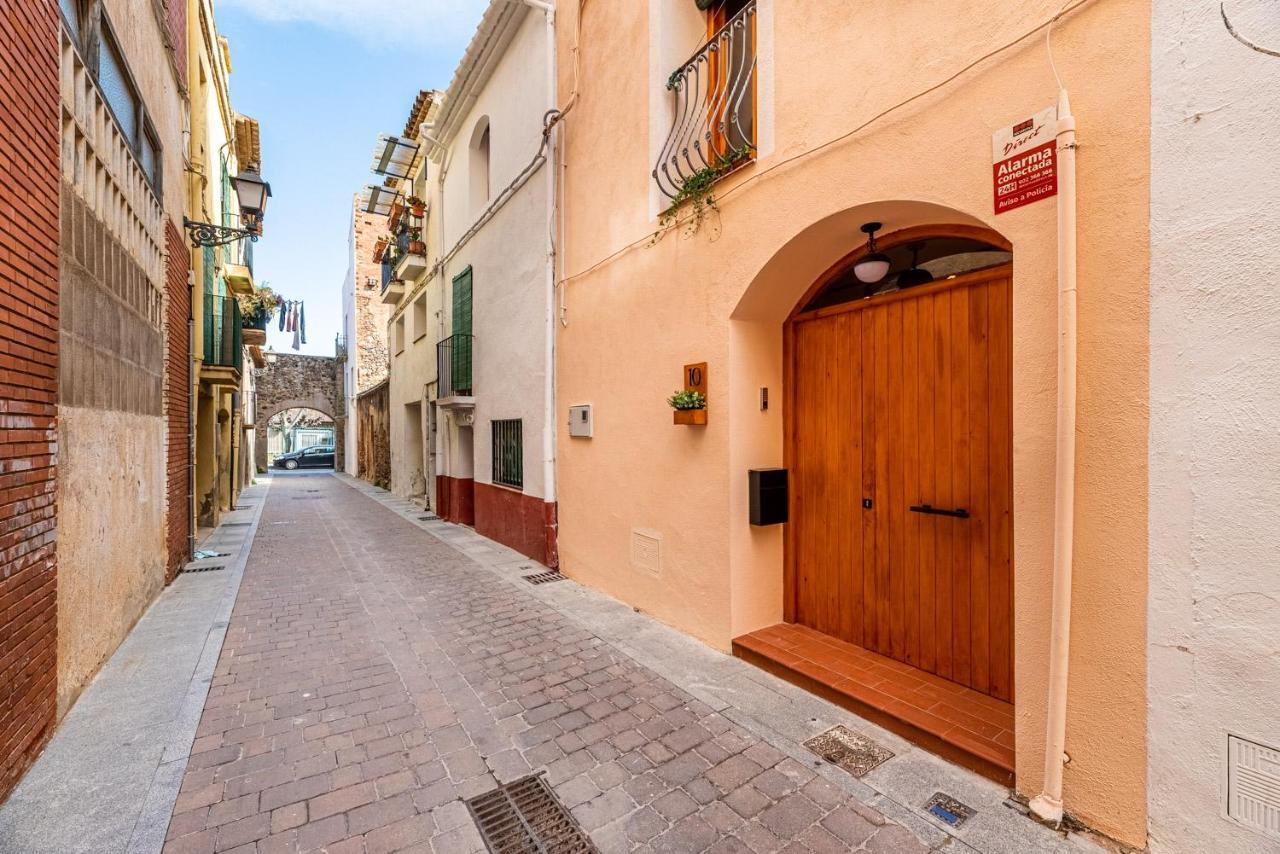 Vestal Suites Domo Cambrils Bagian luar foto