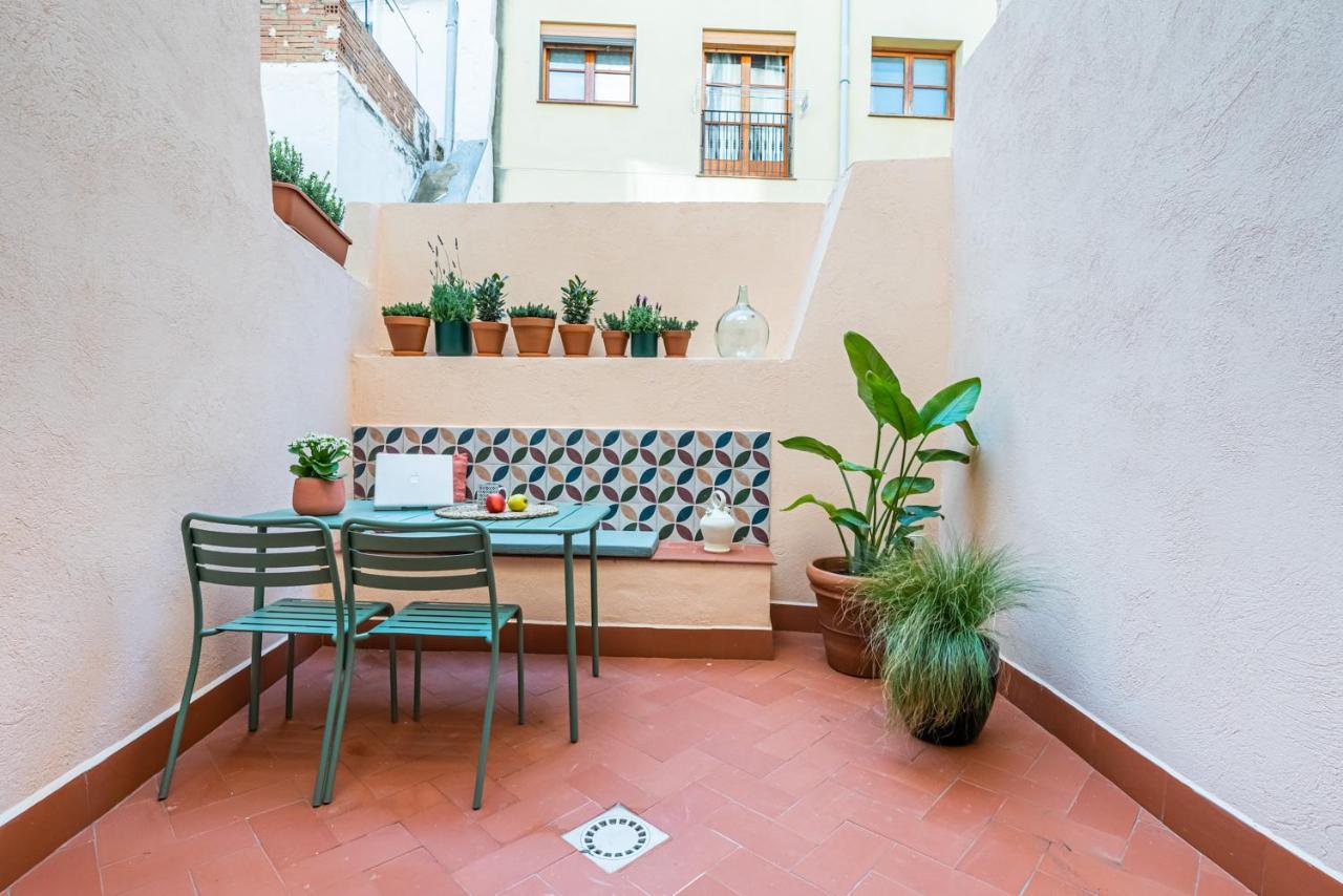 Vestal Suites Domo Cambrils Bagian luar foto